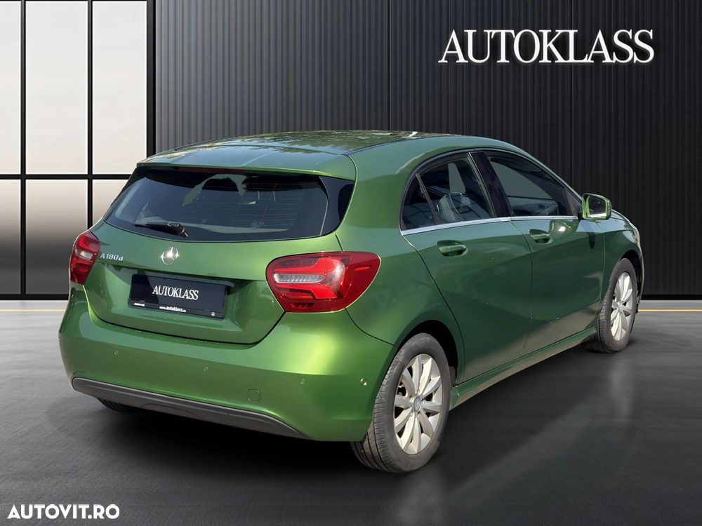 Mercedes-Benz A 180 - 6