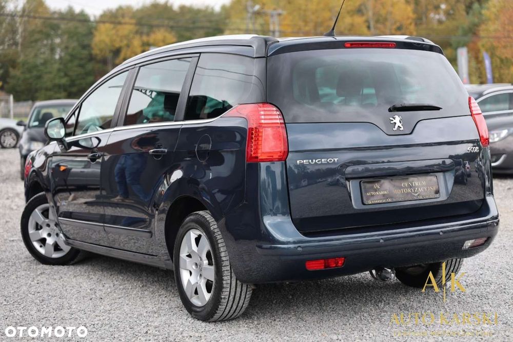 Peugeot 5008 - 5