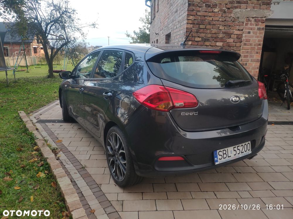 Kia Ceed - 3