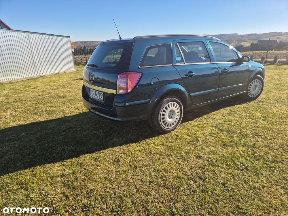 Opel Astra 1.6 Caravan - 5