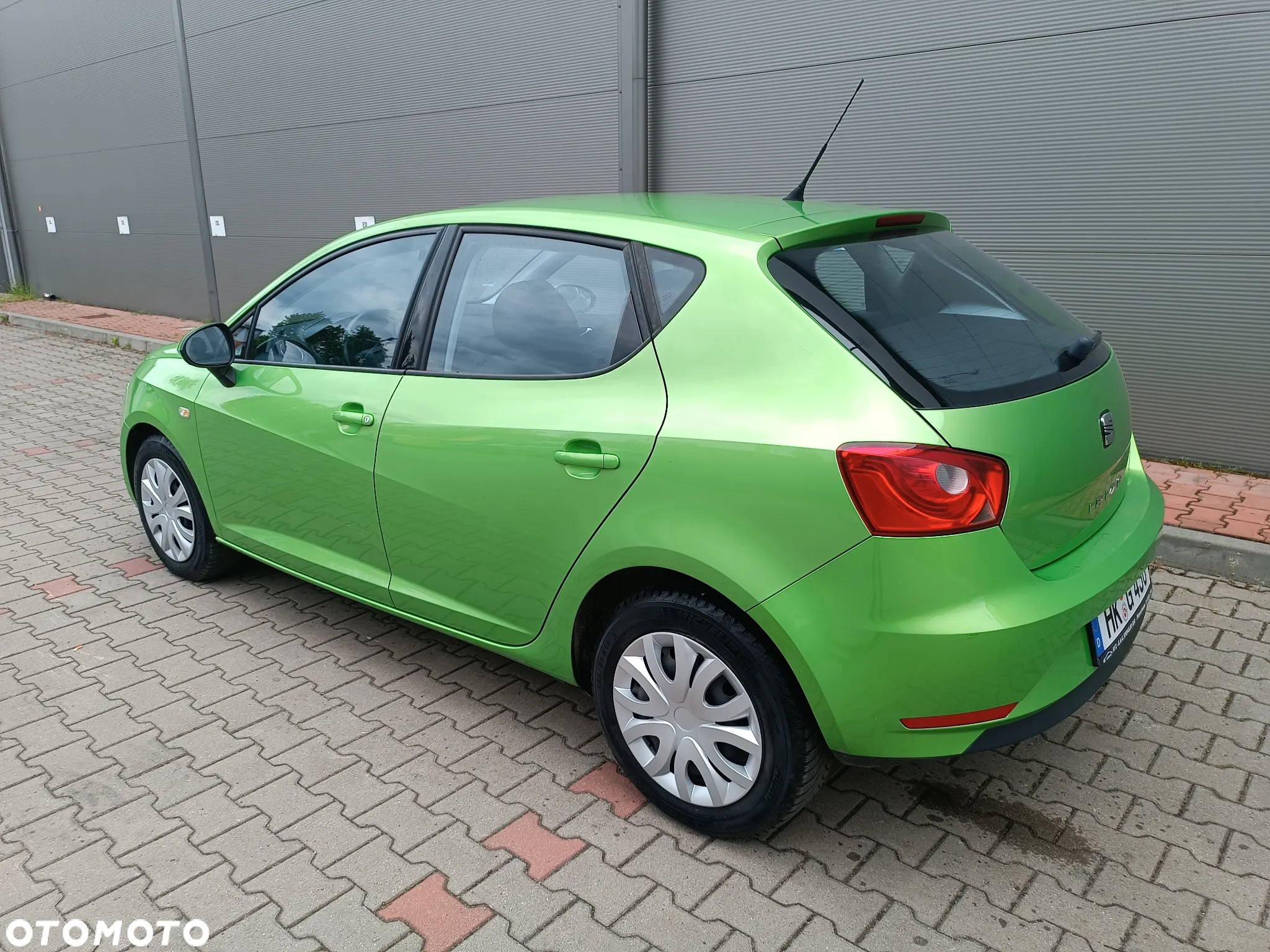 Seat Ibiza 1.4 16V Style Viva - 9
