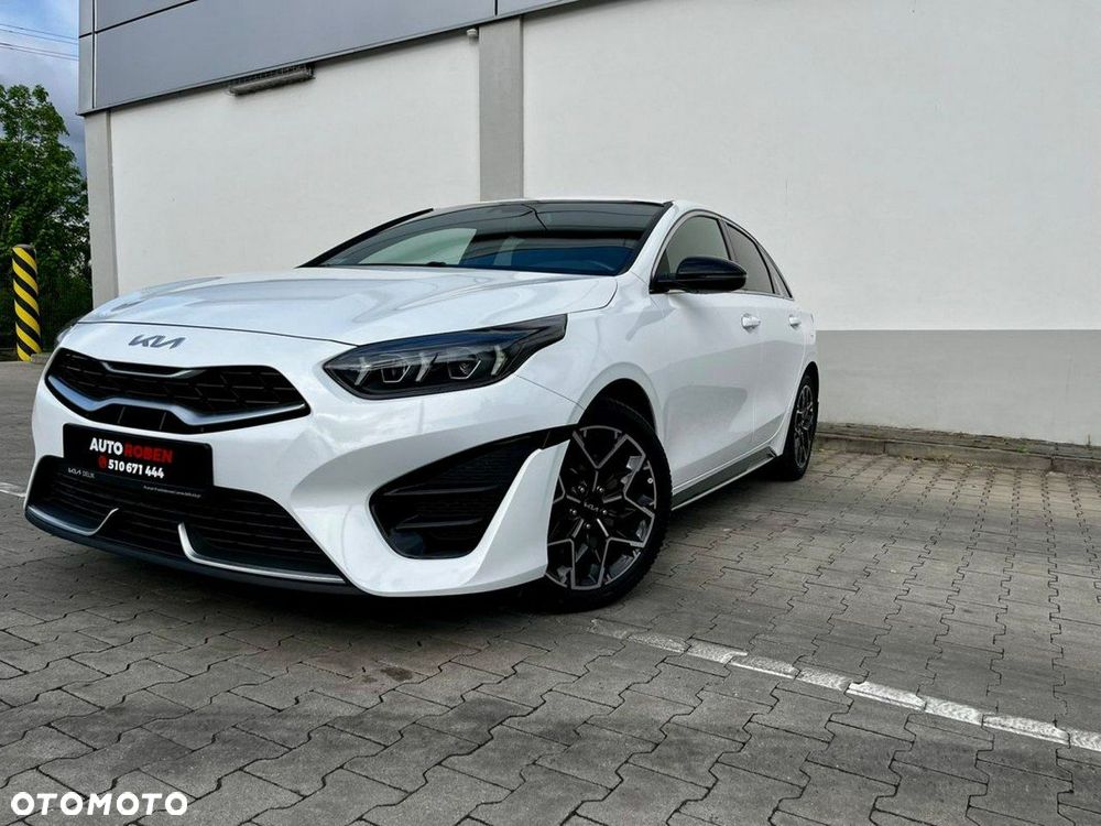 Kia ProCeed - 36