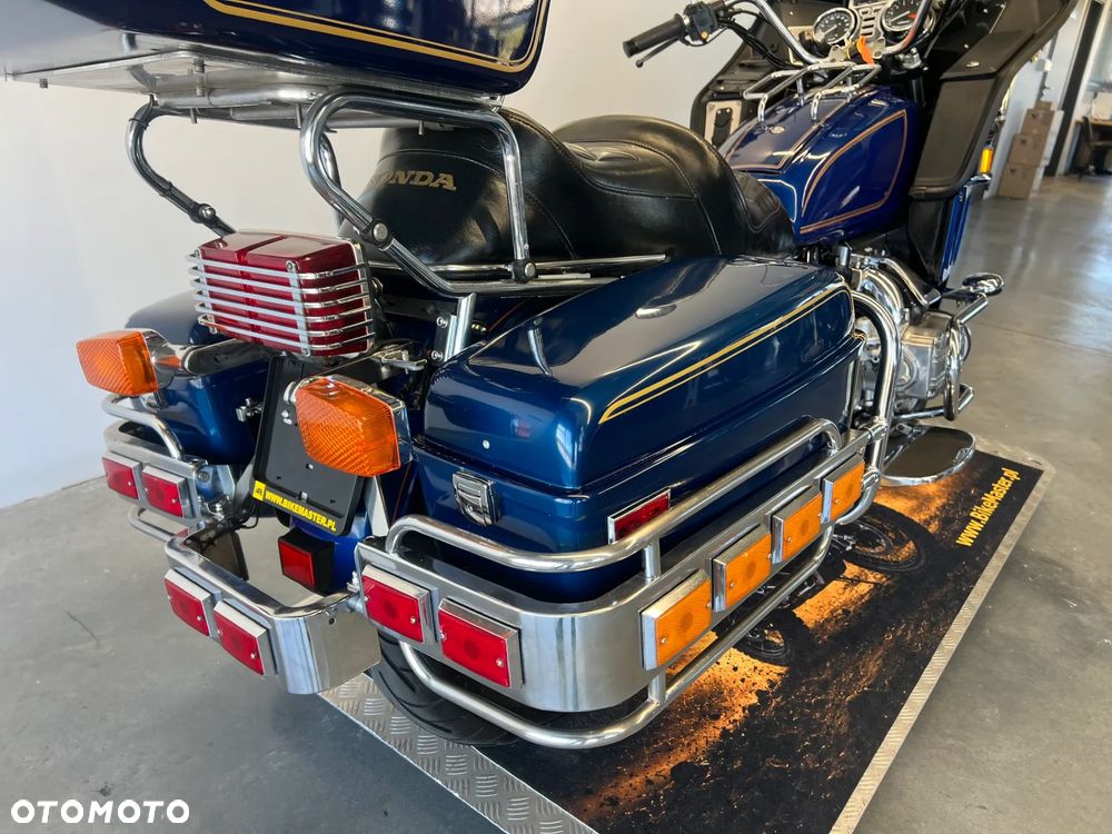 Honda GL - 36