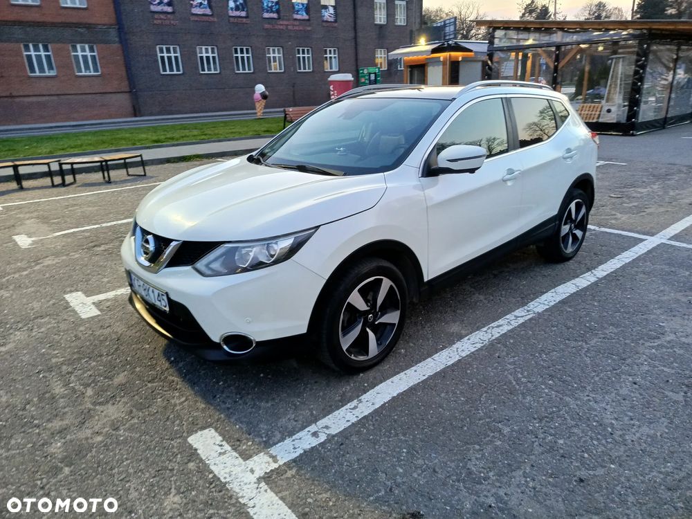 Nissan Qashqai 1.6 DCi 4x4 Tekna EU6 - 37
