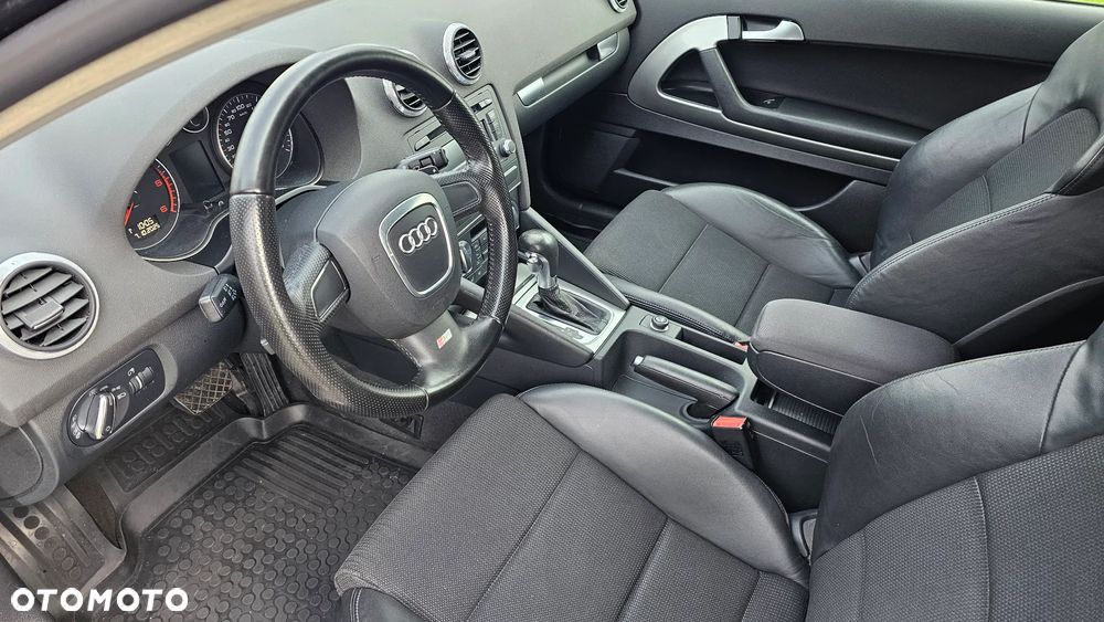 Audi A3 2.0 TDI DPF (DSG) S tronic Ambiente - 13
