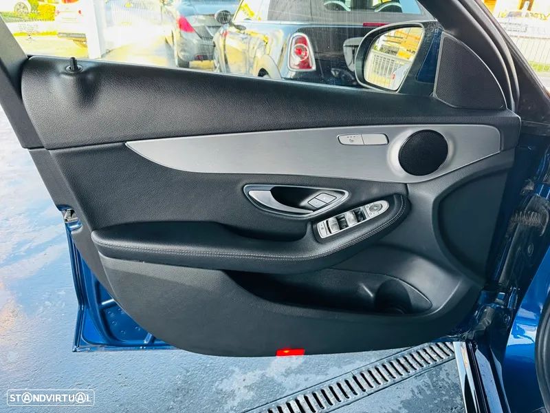 Mercedes-Benz C 220 d AMG Line - 22