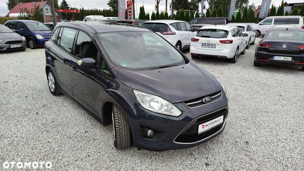 Ford Grand C-MAX - 10