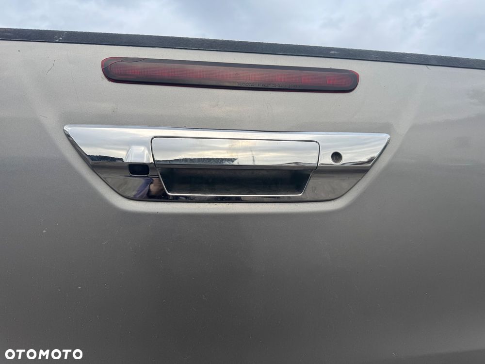 Toyota hilux 8 VIII 2015- klapa bagażnika burta paka ładunkowa klamka z kamerą wszystkie części - 1