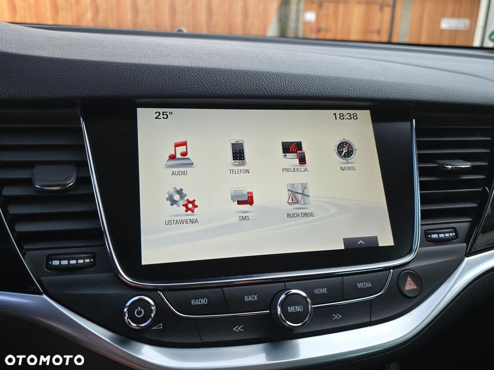 Opel Astra 1.4 Turbo Innovation - 21