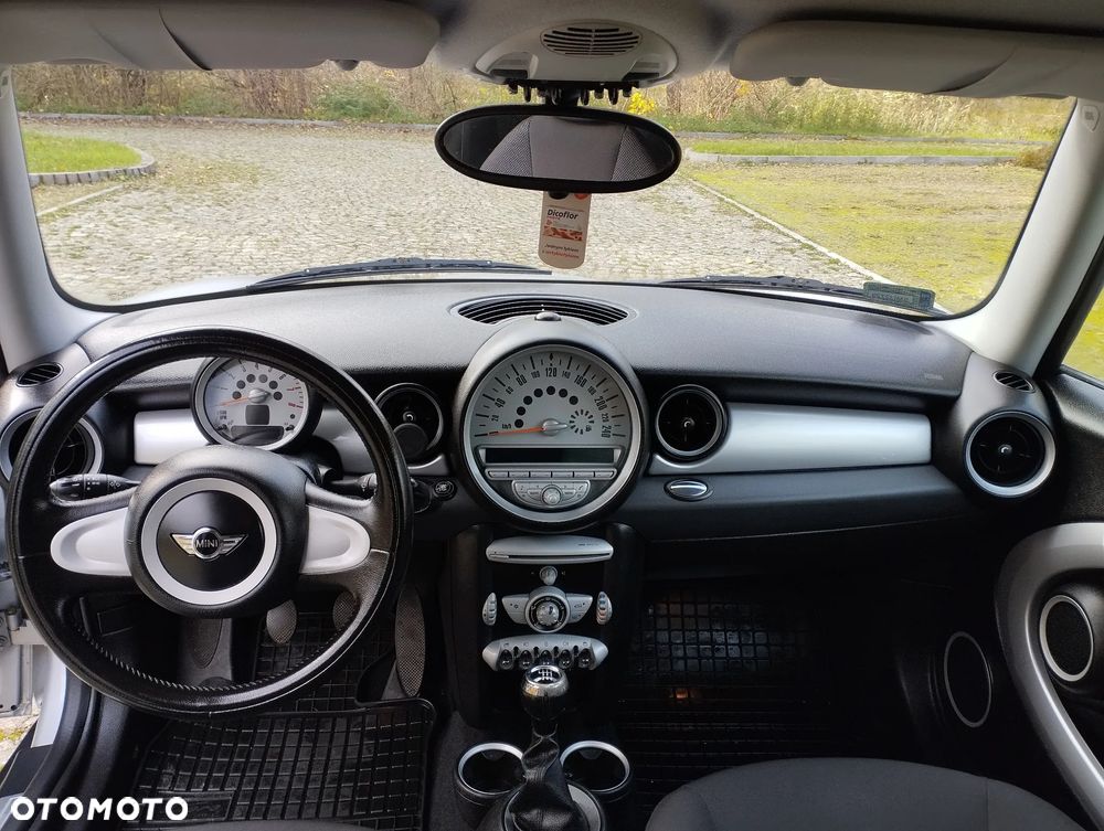 MINI ONE - 14