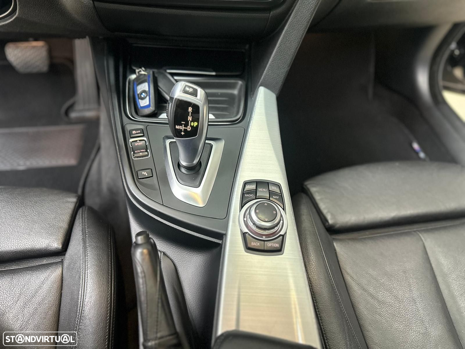 BMW 420 Gran Coupé d Pack M Auto - 28