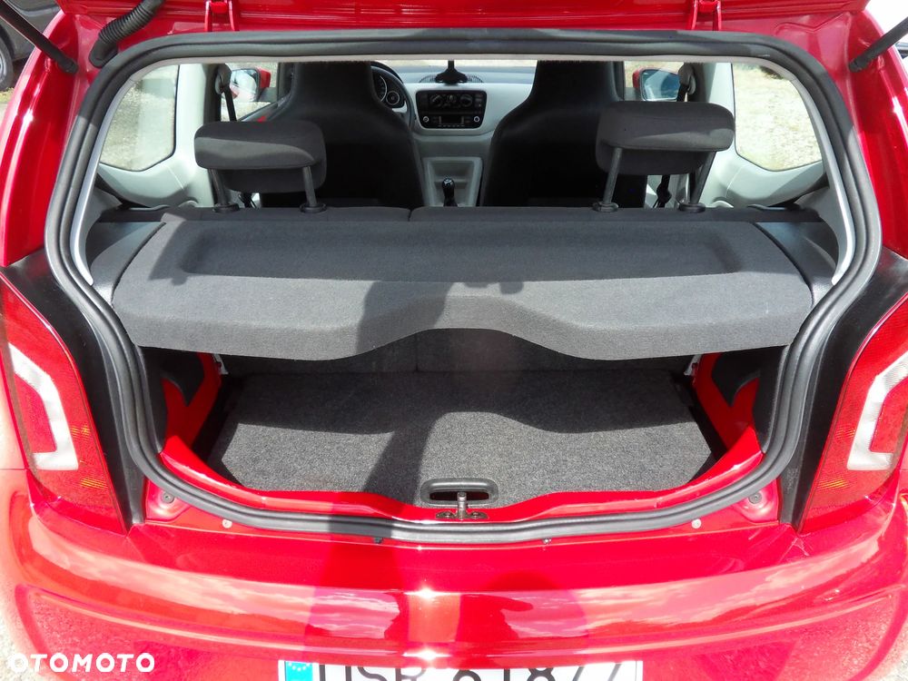Volkswagen up! take - 13
