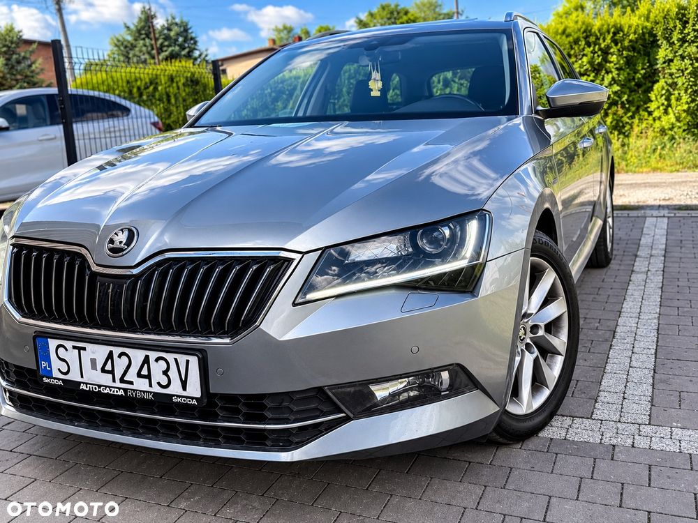 Skoda Superb 2.0 TDI Ambition - 3