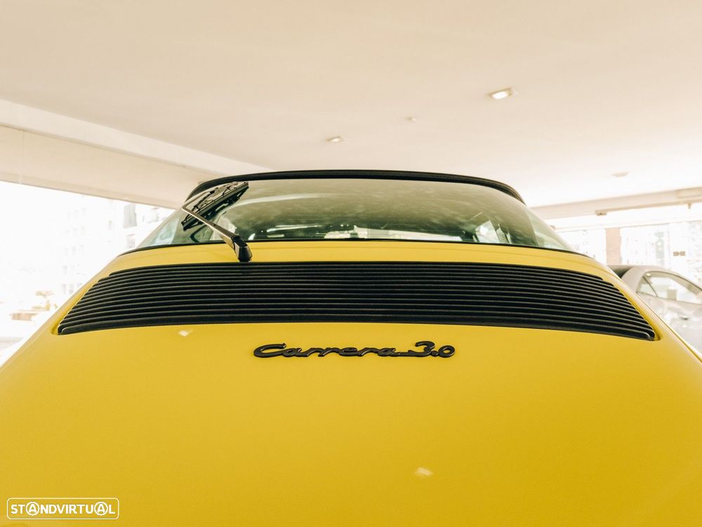 Porsche 911 Série G 3.0 Carrera Targa - 19