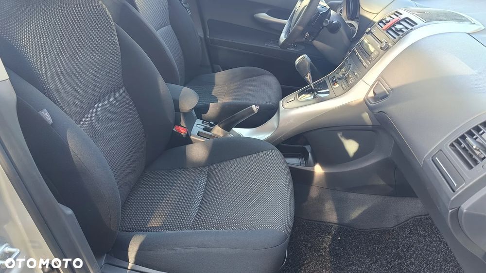 Toyota Auris 1.6 MultiMode Executive - 20