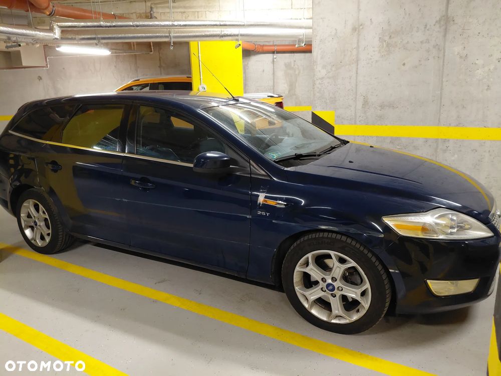 Ford Mondeo 2.5 Titanium - 6