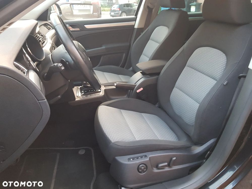Skoda Superb 2.0 TDI Business DSG - 9