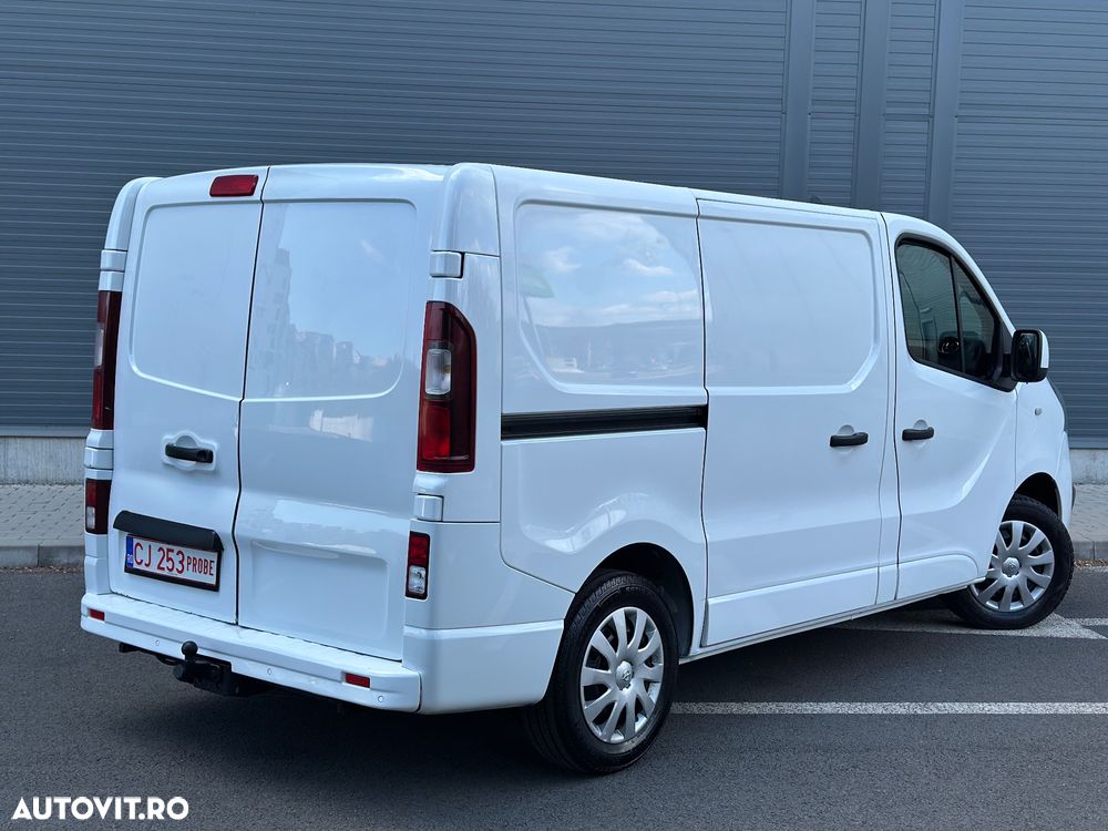 Opel Vivaro - 5
