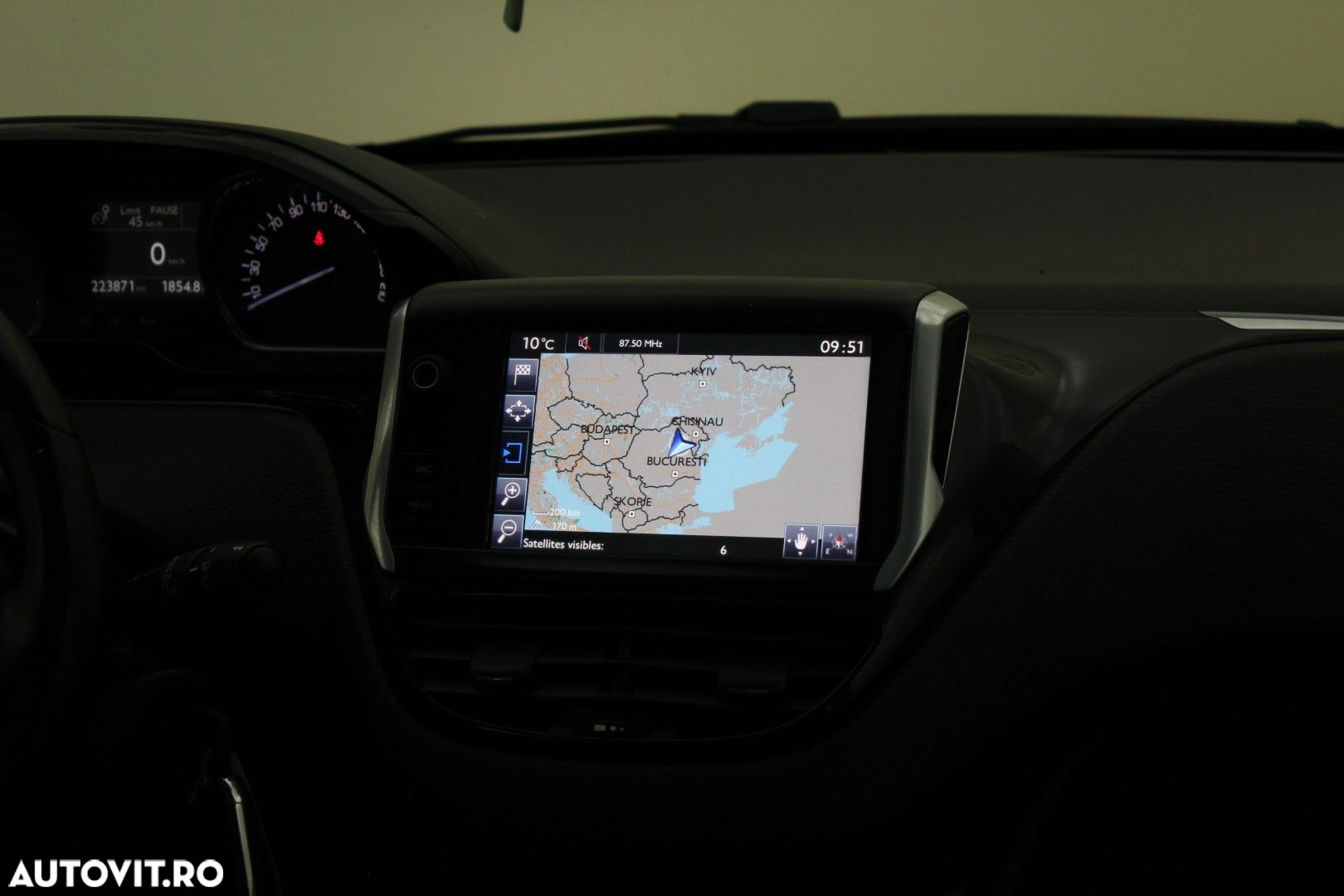 Peugeot 2008 - 15