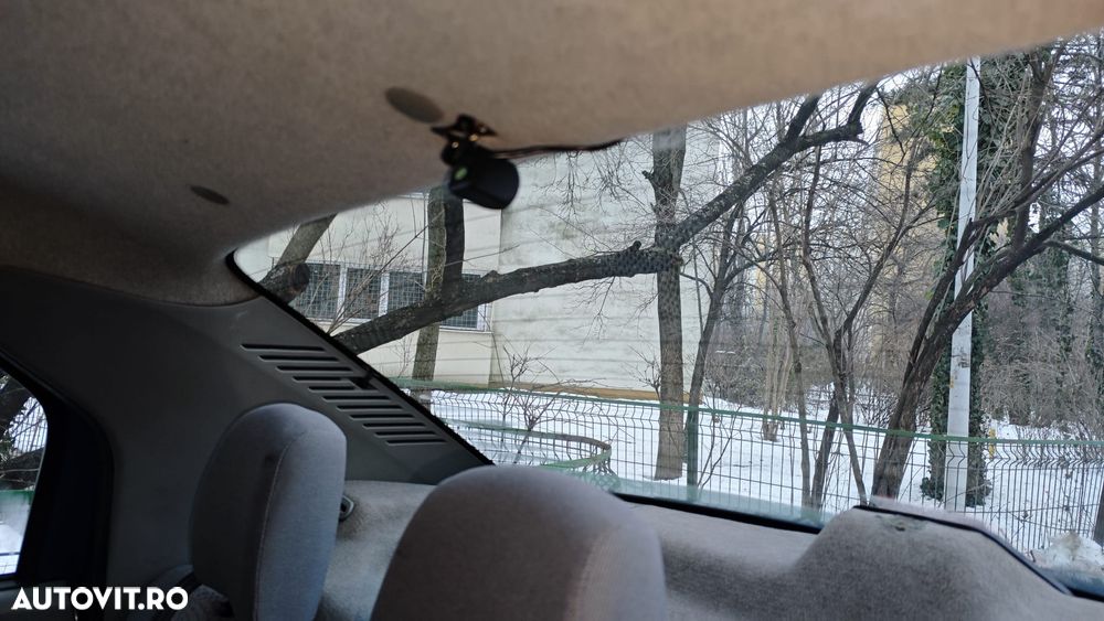 Dacia Logan 1.4 MPI Laureate - 8