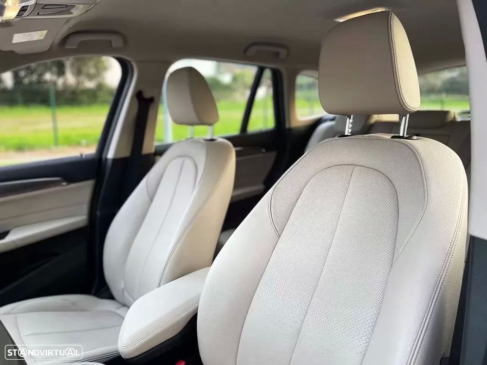 BMW X1 25 e xDrive xLine - 7
