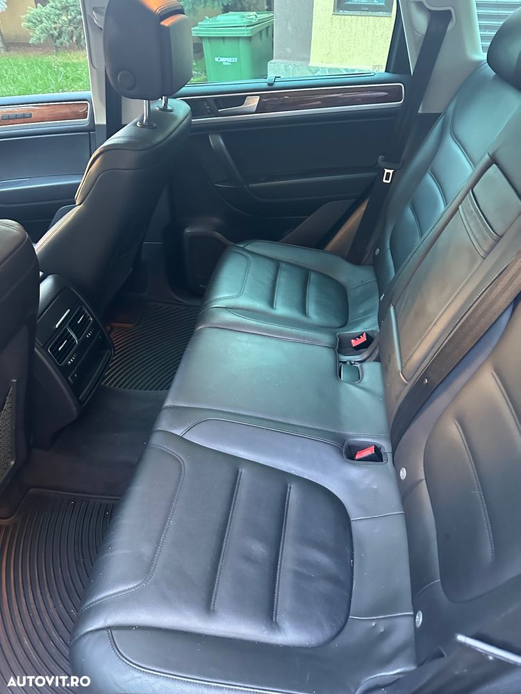 Volkswagen Touareg - 16