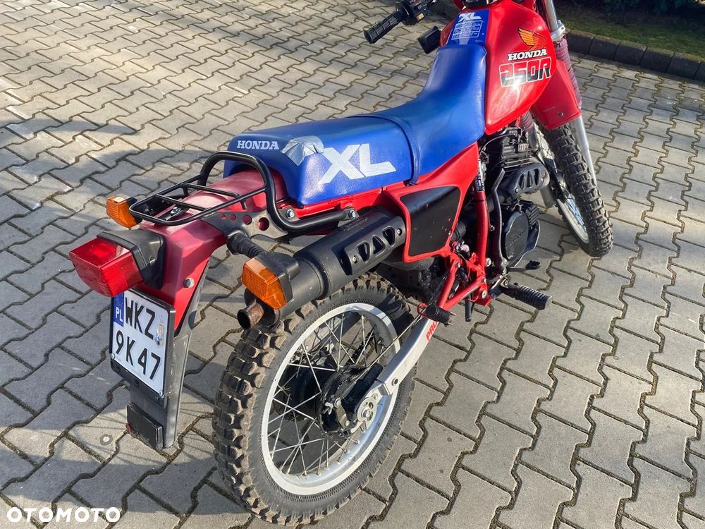 Honda XL - 3