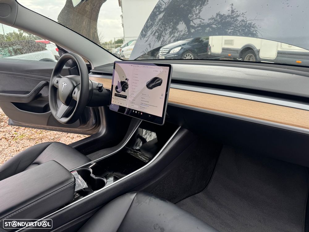 Tesla Model 3 Standard Range Plus RWD - 10