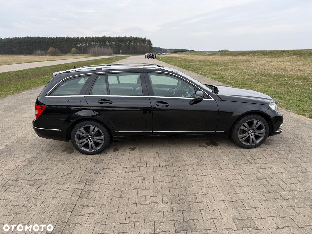 Mercedes-Benz Klasa C 180 (BlueEFFICIENCY) 7G-TRONIC Avantgarde - 7