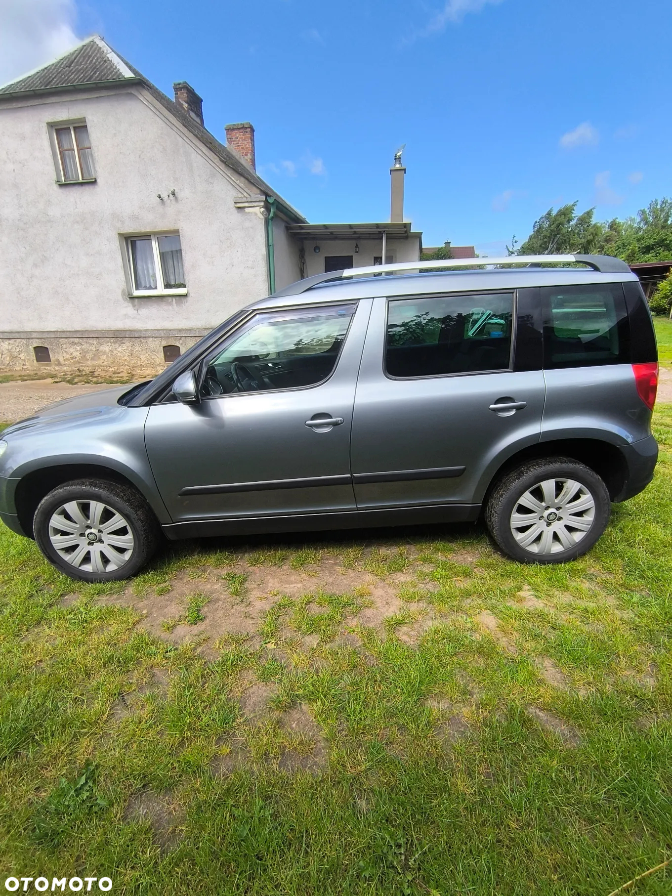 Skoda Yeti 2.0 TDI DPF Elegance Green tec - 8