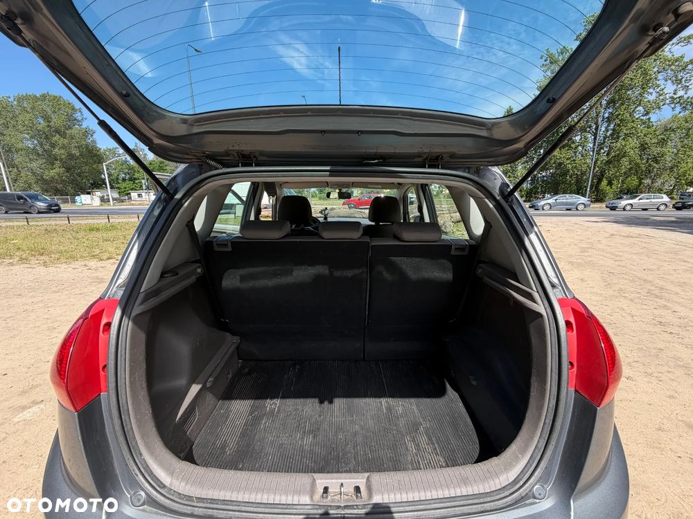 Kia Venga 1.6 M - 12