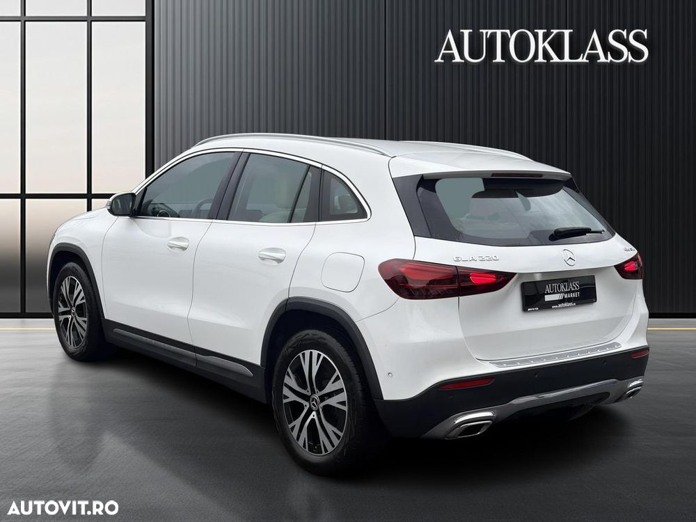 Mercedes-Benz GLA 220 4MATIC MHEV Aut. - 4
