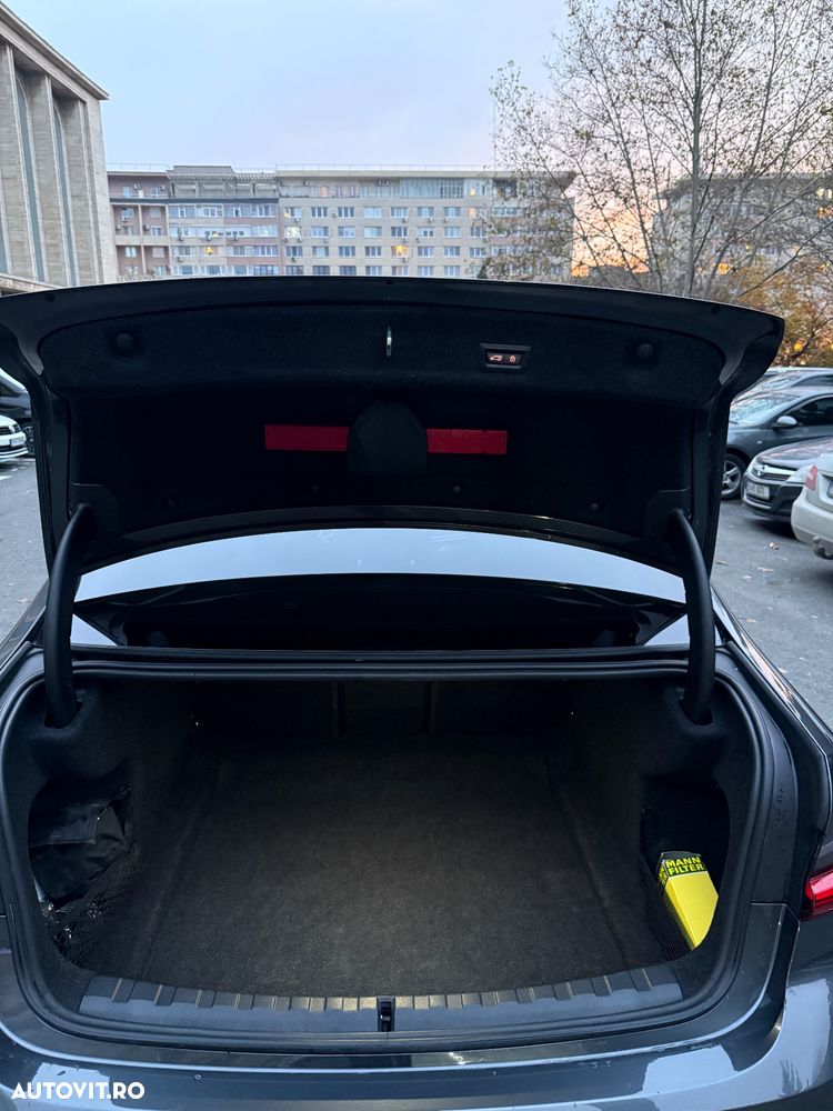 BMW Seria 3 320d xDrive AT - 21