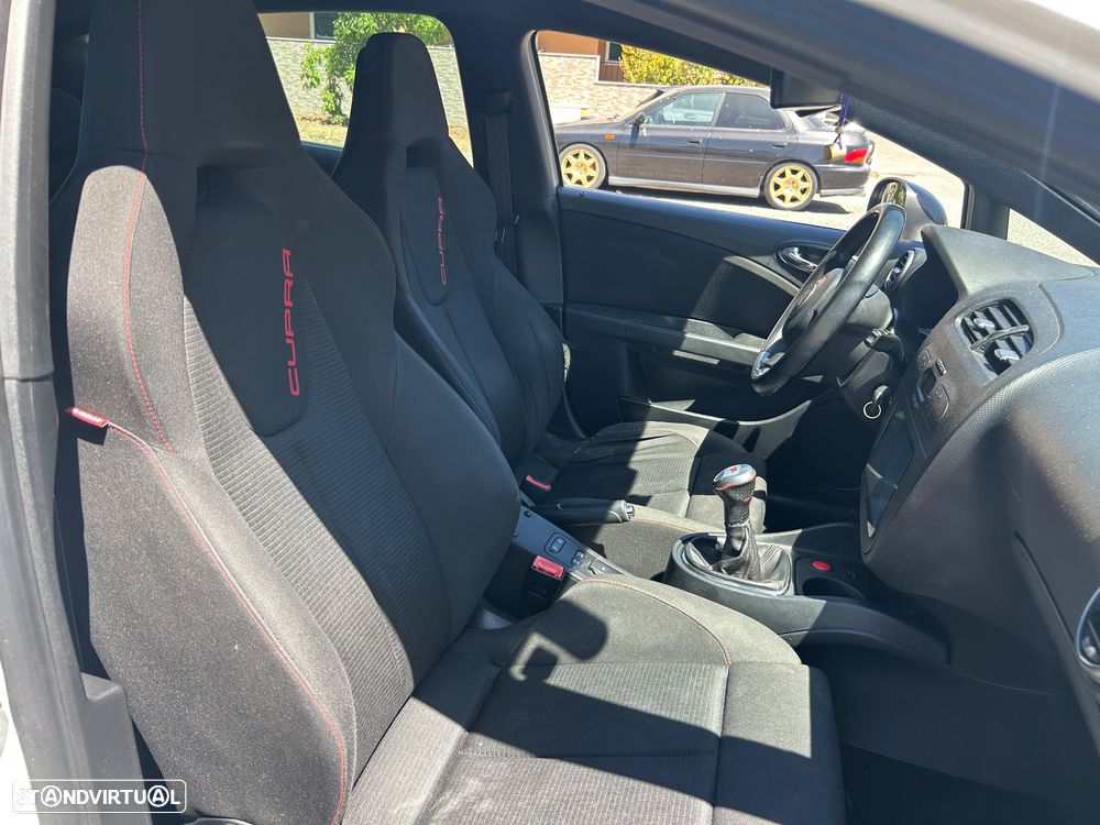SEAT Leon 2.0 T FSI Cupra - 11