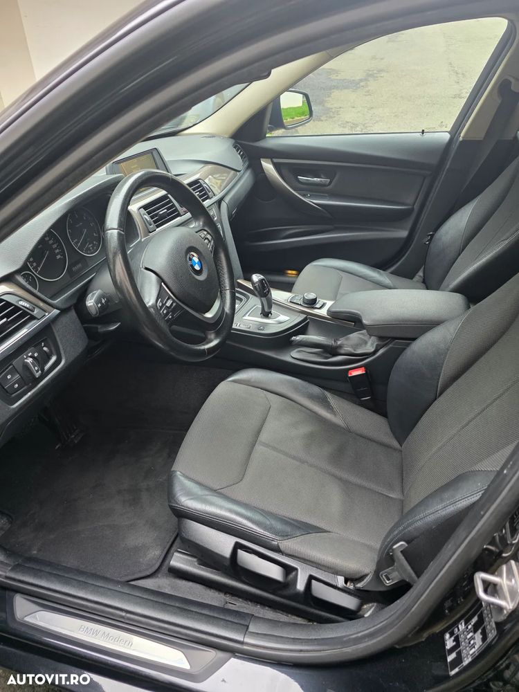 BMW Seria 3 320d Aut. Modern Line - 23