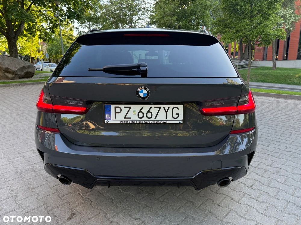 BMW Seria 3 330i xDrive M Sport sport - 22
