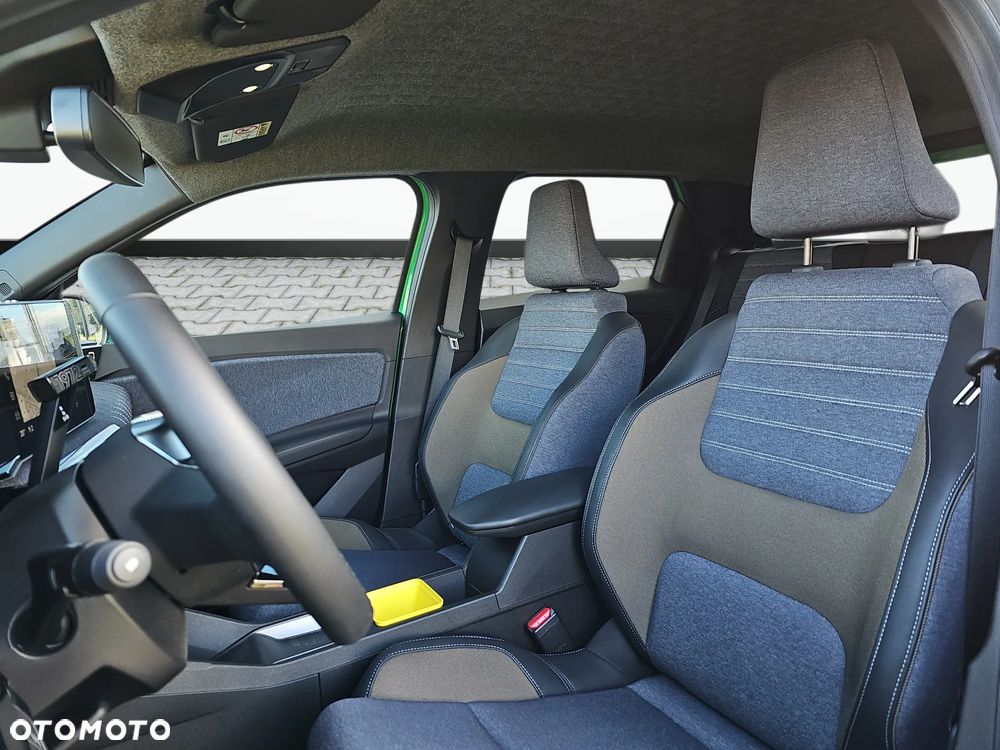 Renault 5 52kWh Comfort Range Techno - 11