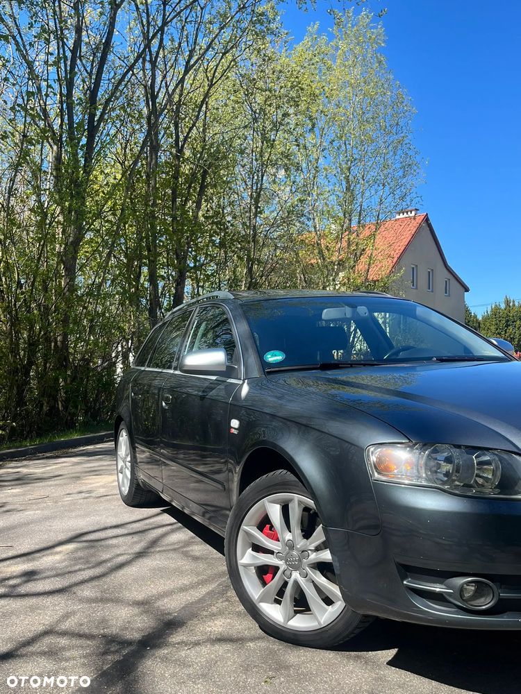Audi A4 Avant 2.0 T FSI quattro tiptronic - 11