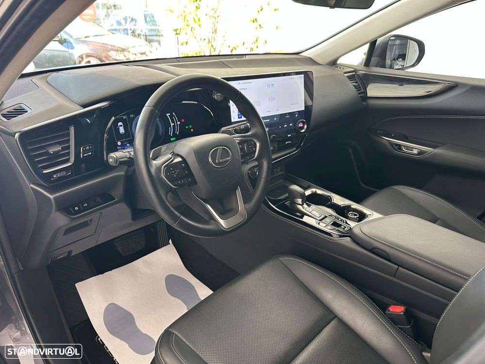Lexus NX 200 - 11