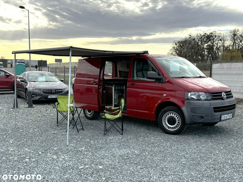 Volkswagen Transporter - 1