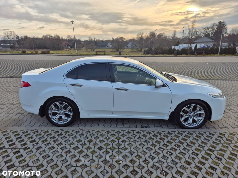 Honda Accord 2.2d Executive - 9