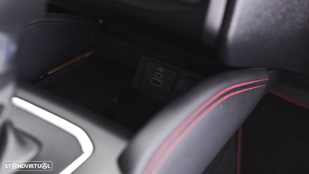 Ford Focus 1.0 EcoBoost MHEV ST-Line X Aut. - 43