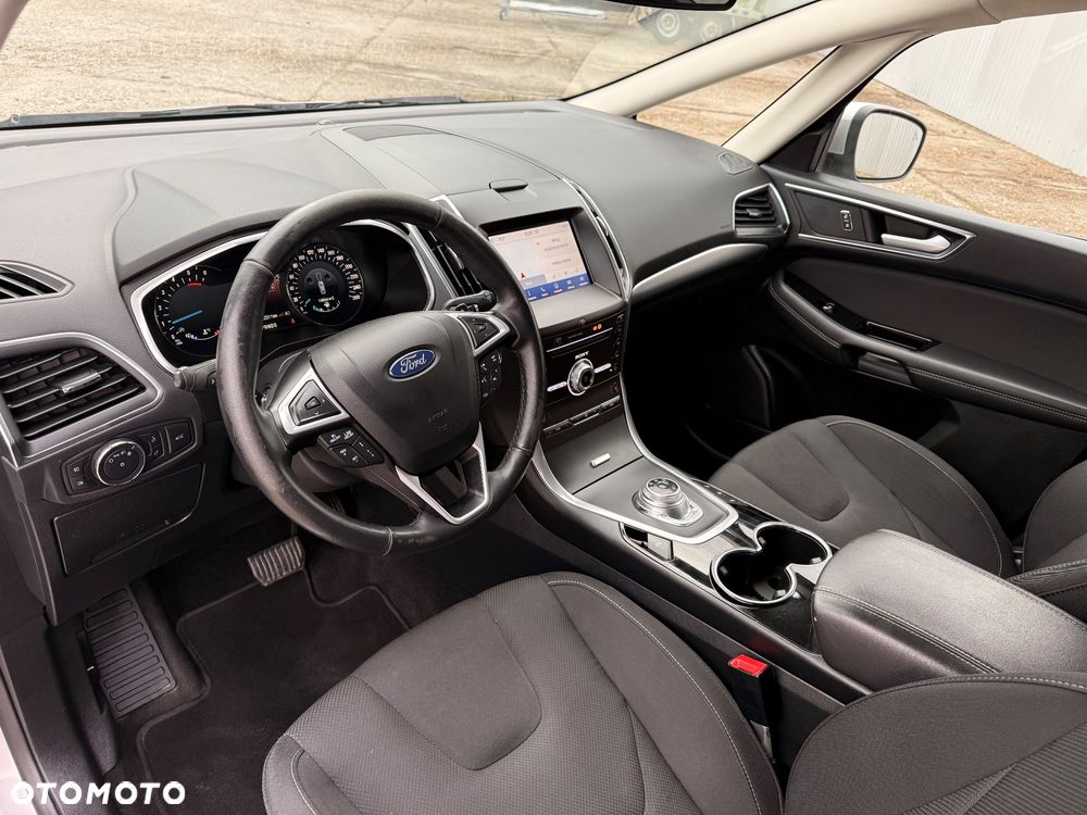Ford S-Max 2.0 EcoBlue Titanium - 9