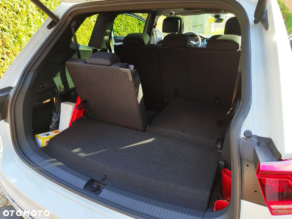 Volkswagen Tiguan - 16