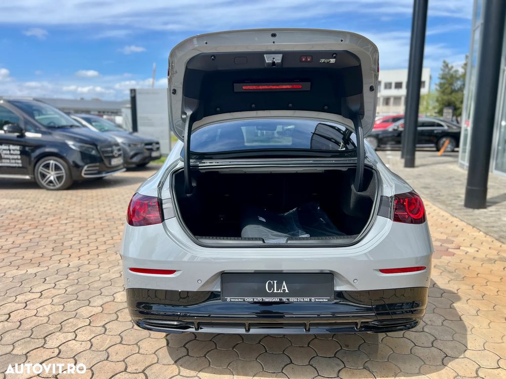 Mercedes-Benz CLA 200 4MATIC Coupe - 16