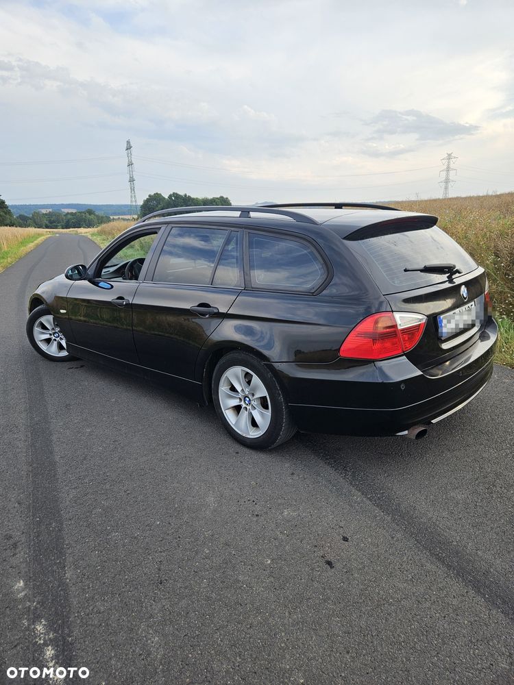 BMW Seria 3 - 2