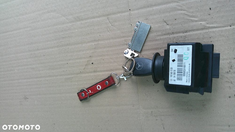 MERCEDES W245 STACYJKA +KLUCZYK - 2