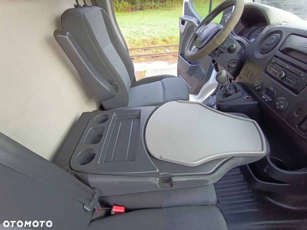 Renault Master LONG L3H2 2.3 diesel 170 kM 2016 rok WEBASTO, STAN BARDZO DOBRY, GOTOWY DO PRACY, BEZWYPADKOWY - 31