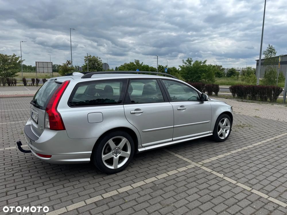 Volvo V50 1.6D DRIVe R-Design Momentum - 3