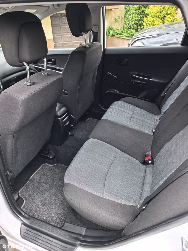 Kia Ceed 1.4 L - 26